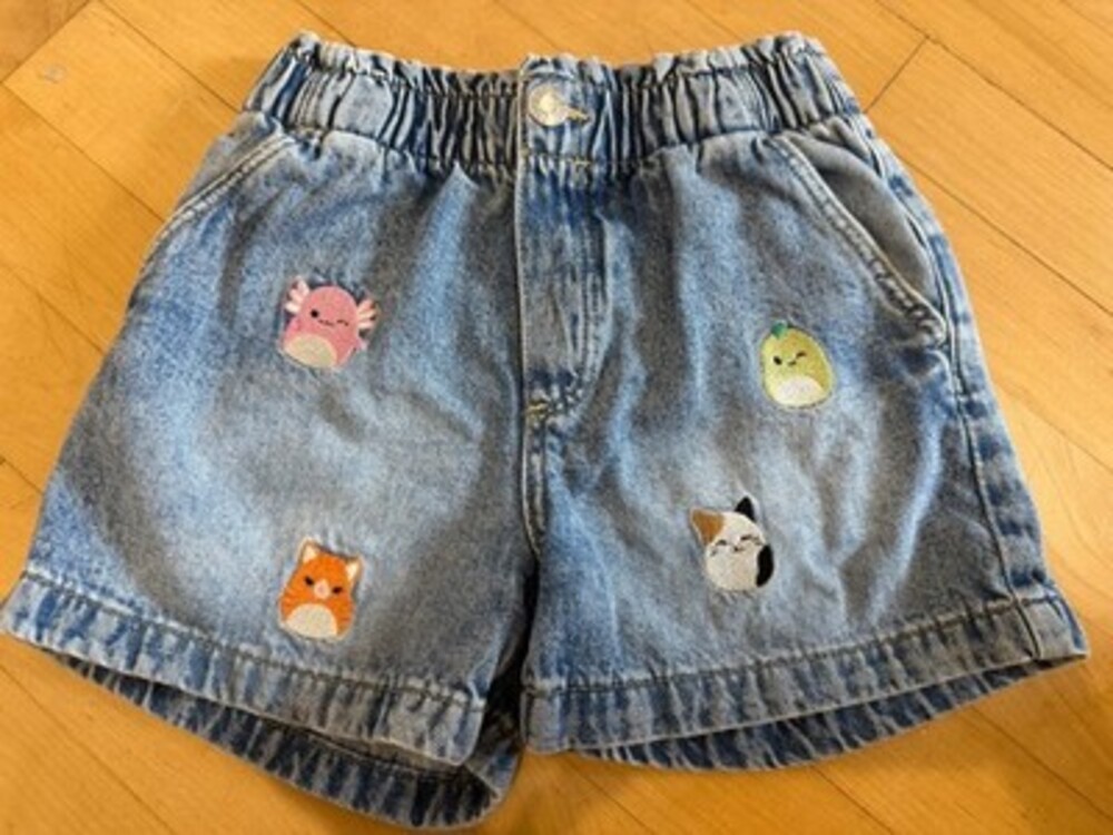 H&M Squishmallows Embroidered Elastic Waist Denim Shorts Size 7Y Blue Jean